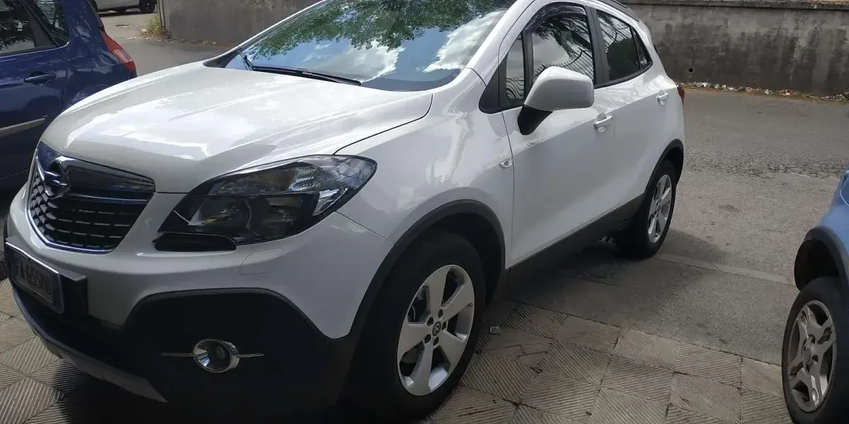 Usata Opel Mokka Cosmo 140 CV (102 kW) 2016 Bianco SUV