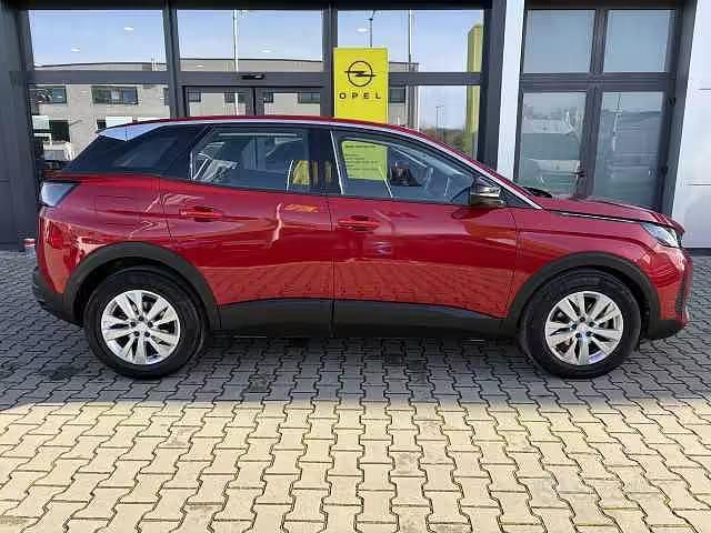 Usata Peugeot 3008 Active 131 CV (96 kW) 2022 Rosso SUV