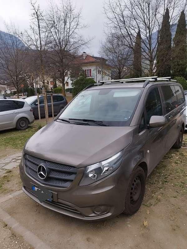 Usata Mercedes Vito 136 CV (100 kW) 2015 Grigio Furgone
