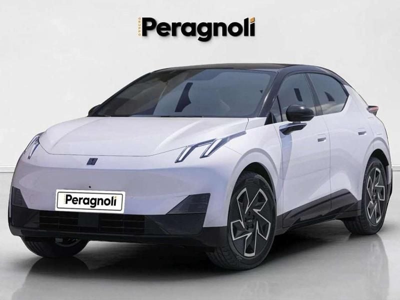 Nuova Lynk & Co 02 272 CV (200 kW) 2025 Bianco Berlina