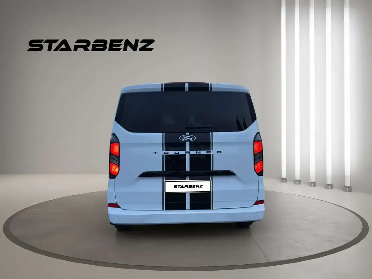 Usata Ford Tourneo Custom Titanium 170 CV (125 kW) 2025 Bianco Furgone