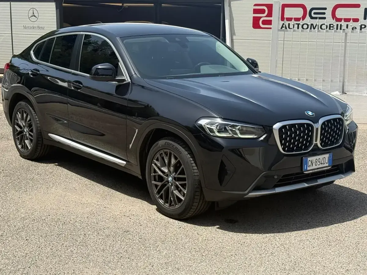 Usata BMW X4 xLine 190 CV (139 kW) 2023 Nero SUV