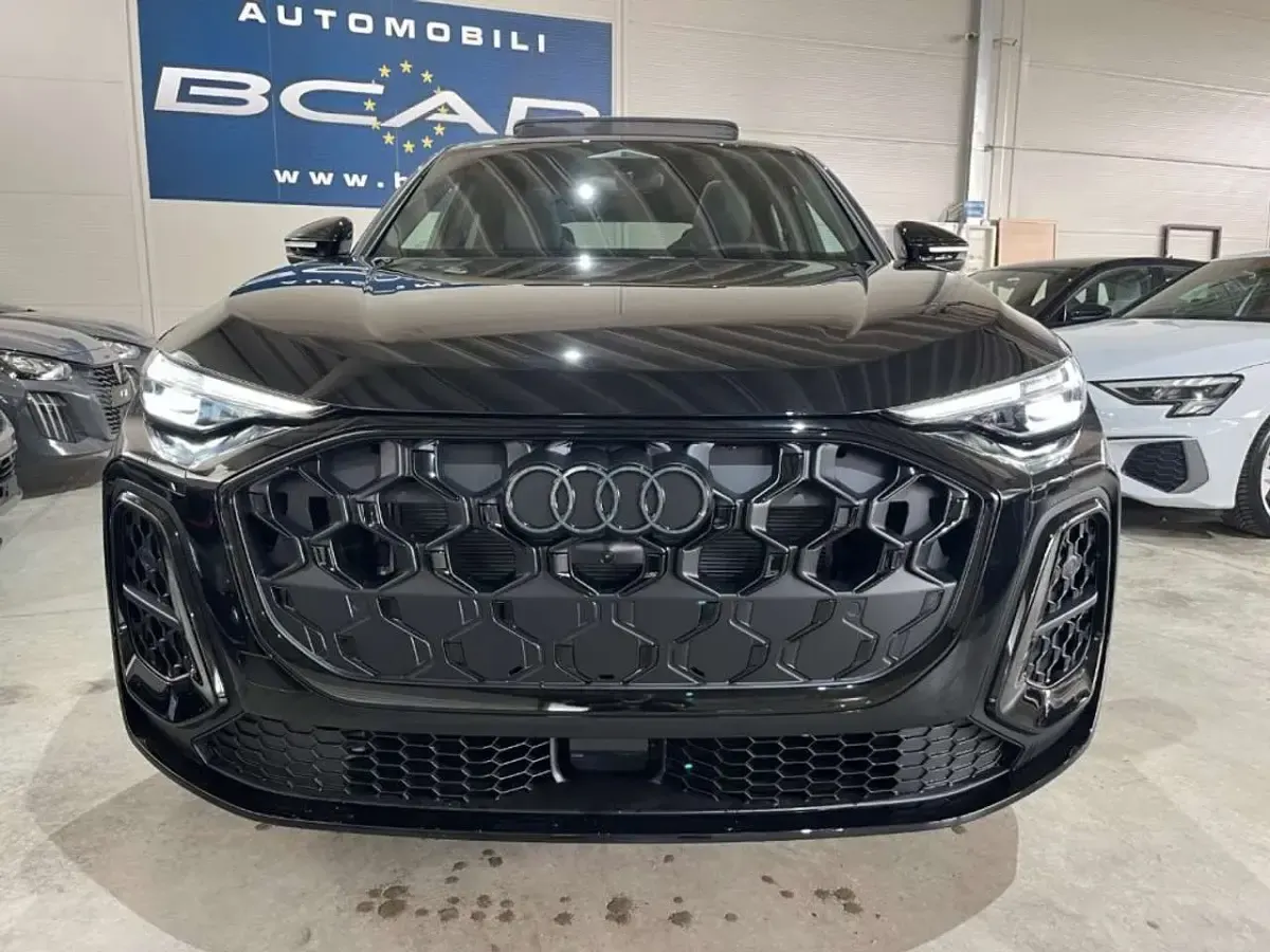 Nuova Audi Q5 Sportback S-Line 204 CV (150 kW) 2025 Nero SUV