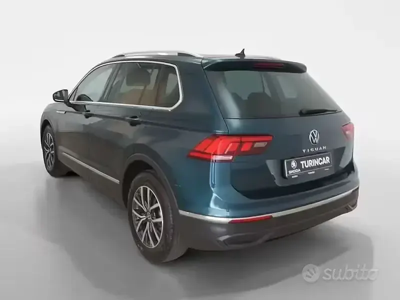 Usata VW Tiguan Life 150 CV (110 kW) 2022 Blu SUV