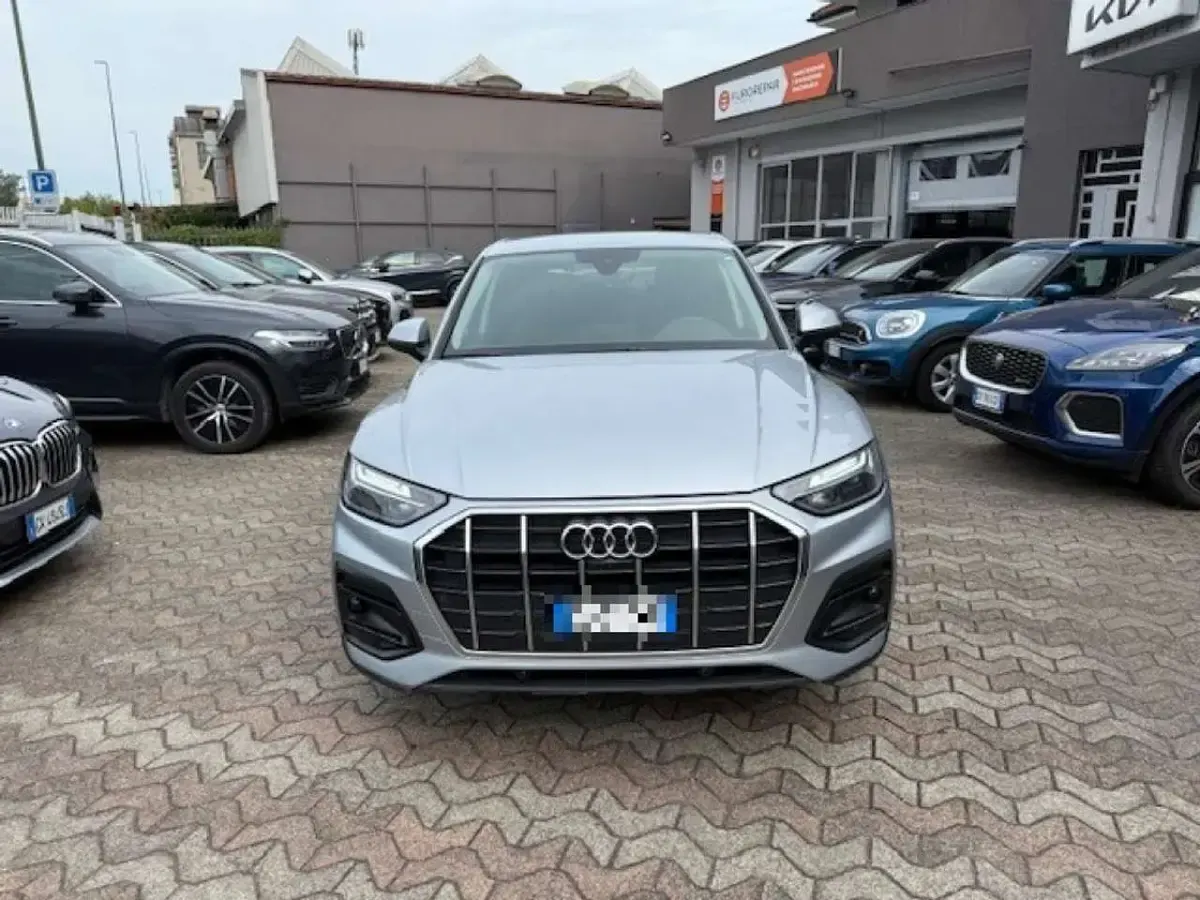 Usata Audi Q5 Advanced 163 CV (119 kW) 2022 Argento SUV