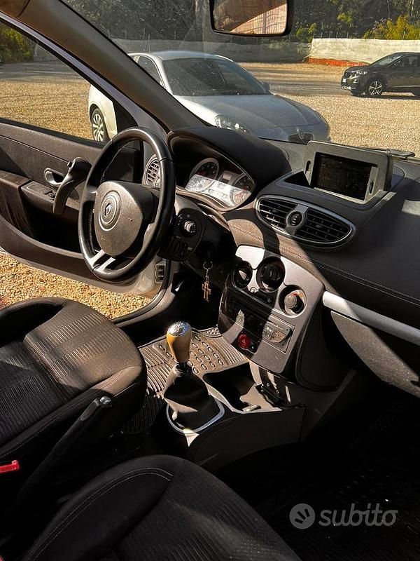 Usata Renault Clio IV 58 CV (42 kW) 2012 Berlina