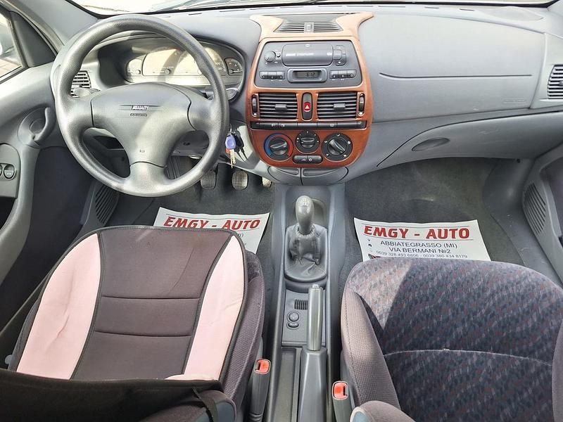 Usata Fiat Brava 113 CV (83 kW) 1998 Grigio Utilitaria