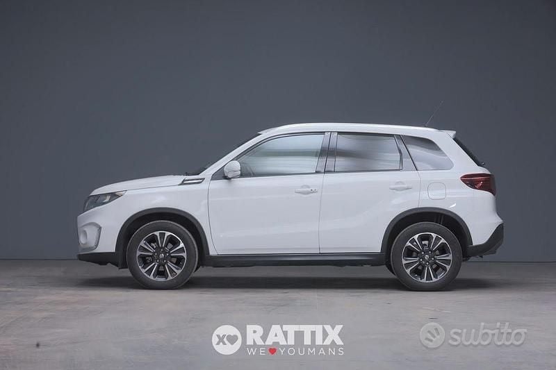 Second-hand Suzuki Vitara 116 CP (85 kW) 2024 Alb SUV