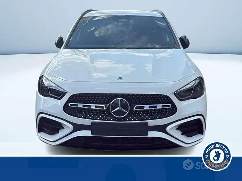 Nuova Mercedes GLA200 AMG line 150 CV (110 kW) 2026 Bianco SUV