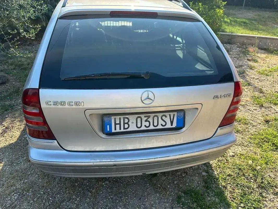 Usata Mercedes C200 Classic 116 CV (85 kW) 2003 Station wagon