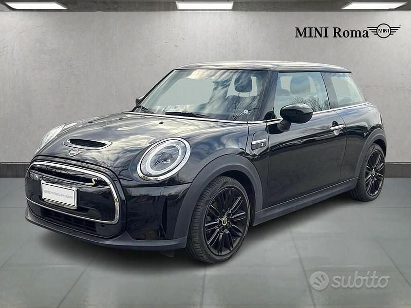 Midnight black metallic Usata 2021 Mini Cooper SE Utilitaria | 16.990 € (Buon prezzo) - Immagine 1/3