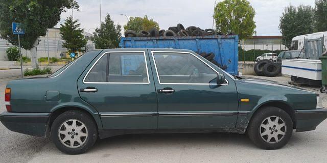 Usata Lancia Thema 181 CV (133 kW) 1988 Grigio Berlina