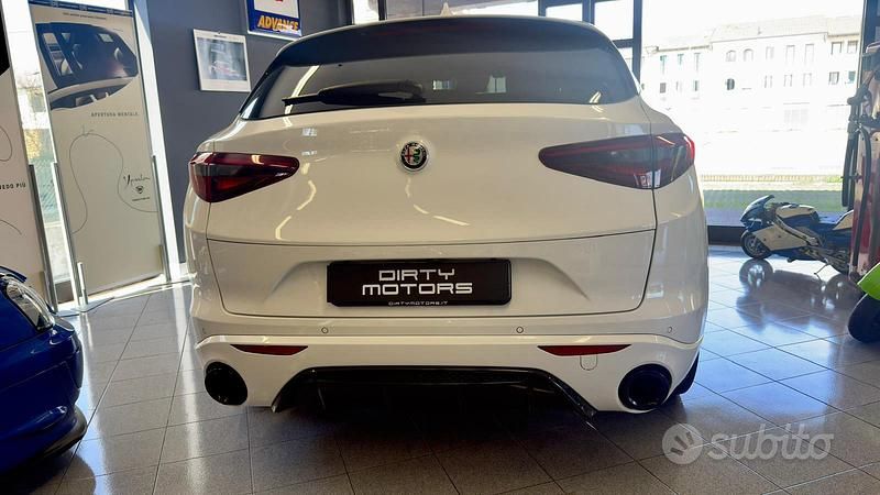 Usata Alfa Romeo Stelvio Veloce 210 CV (154 kW) 2022 Bianco SUV