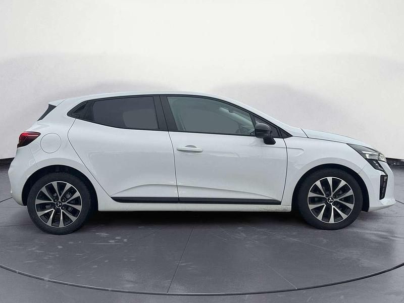 Usata Mitsubishi Colt Invite 91 CV (66 kW) 2024 Artic white Utilitaria