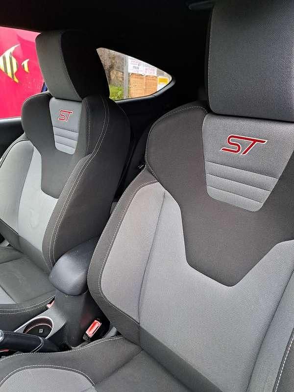 Usata Ford Fiesta ST 182 CV (133 kW) 2017 Berlina