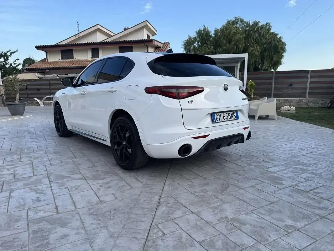 Usata Alfa Romeo Stelvio Veloce 209 CV (153 kW) 2019 SUV