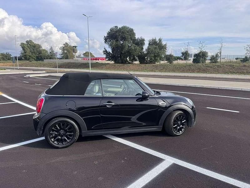 Usata Mini Cooper Hype 136 CV (100 kW) 2018 Utilitaria
