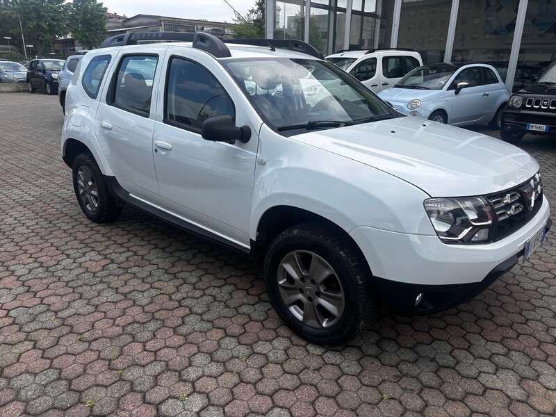 Usata Dacia Duster Black Shadow 114 CV (83 kW) 2017 Other SUV