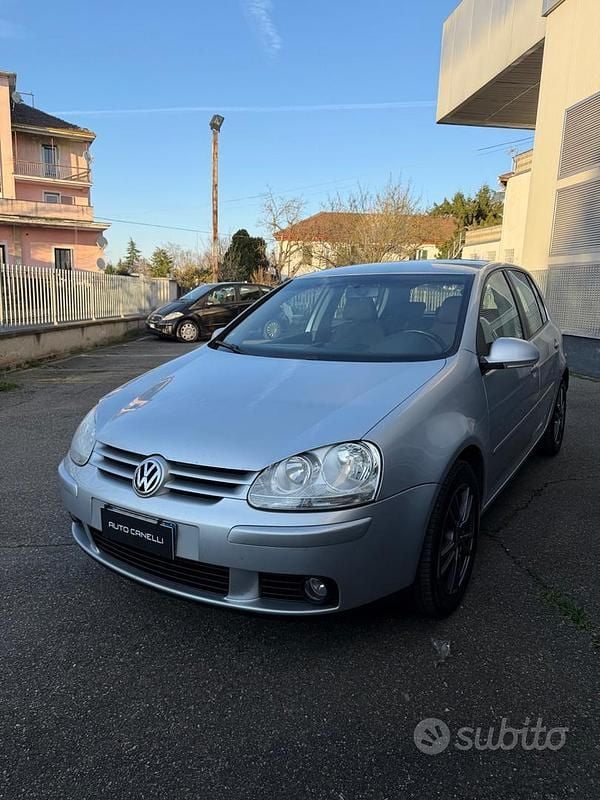 Usata VW Golf V Comfortline 105 CV (77 kW) 2007 Grigio Berlina