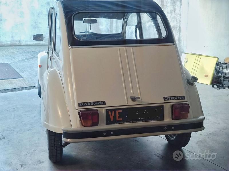Usata Citroën 2CV 29 CV (21 kW) 1983 Bianco Berlina
