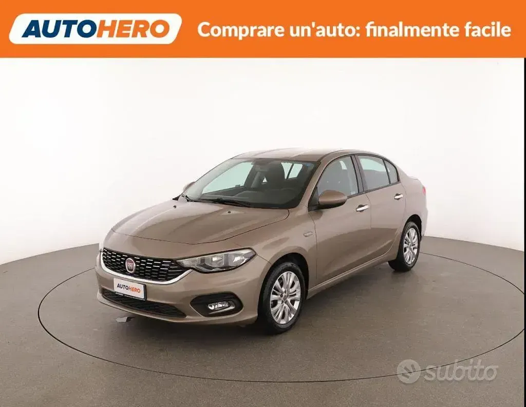 Usata Fiat Tipo Easy 95 CV (69 kW) 2017 Grigio Berlina