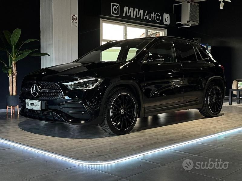 Usata Mercedes GLA200 Premium 150 CV (110 kW) 2022 Nero SUV