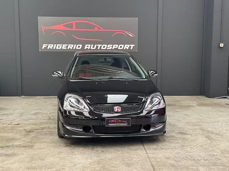 Usata Honda Civic Type R 400 CV (294 kW) 2003 Nero Berlina