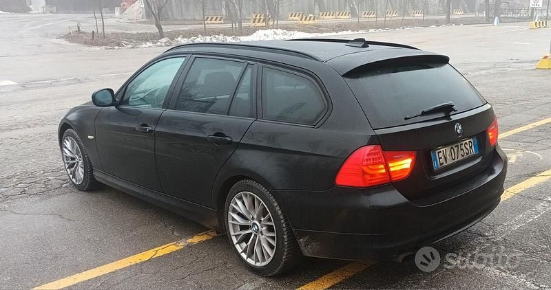 Usata BMW 318 M Sport 143 CV (105 kW) 2011 Berlina