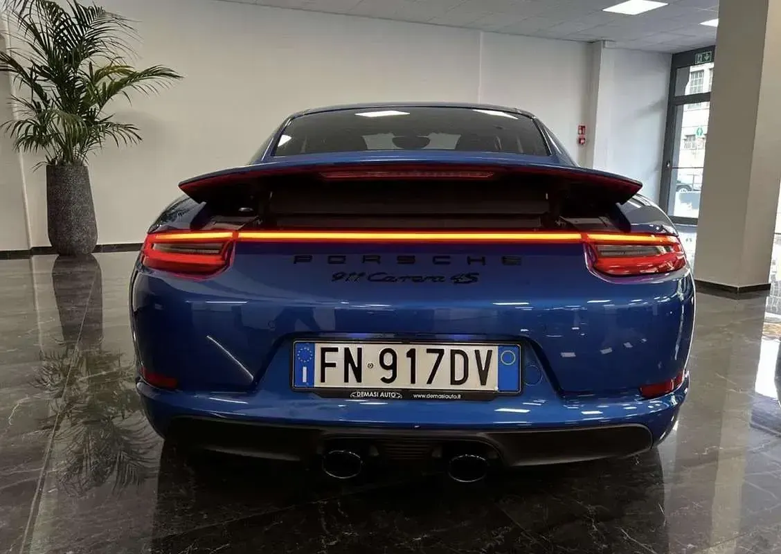 Usata Porsche 911 Carrera 4S 420 CV (308 kW) 2016 Blu/azzurro Coupé