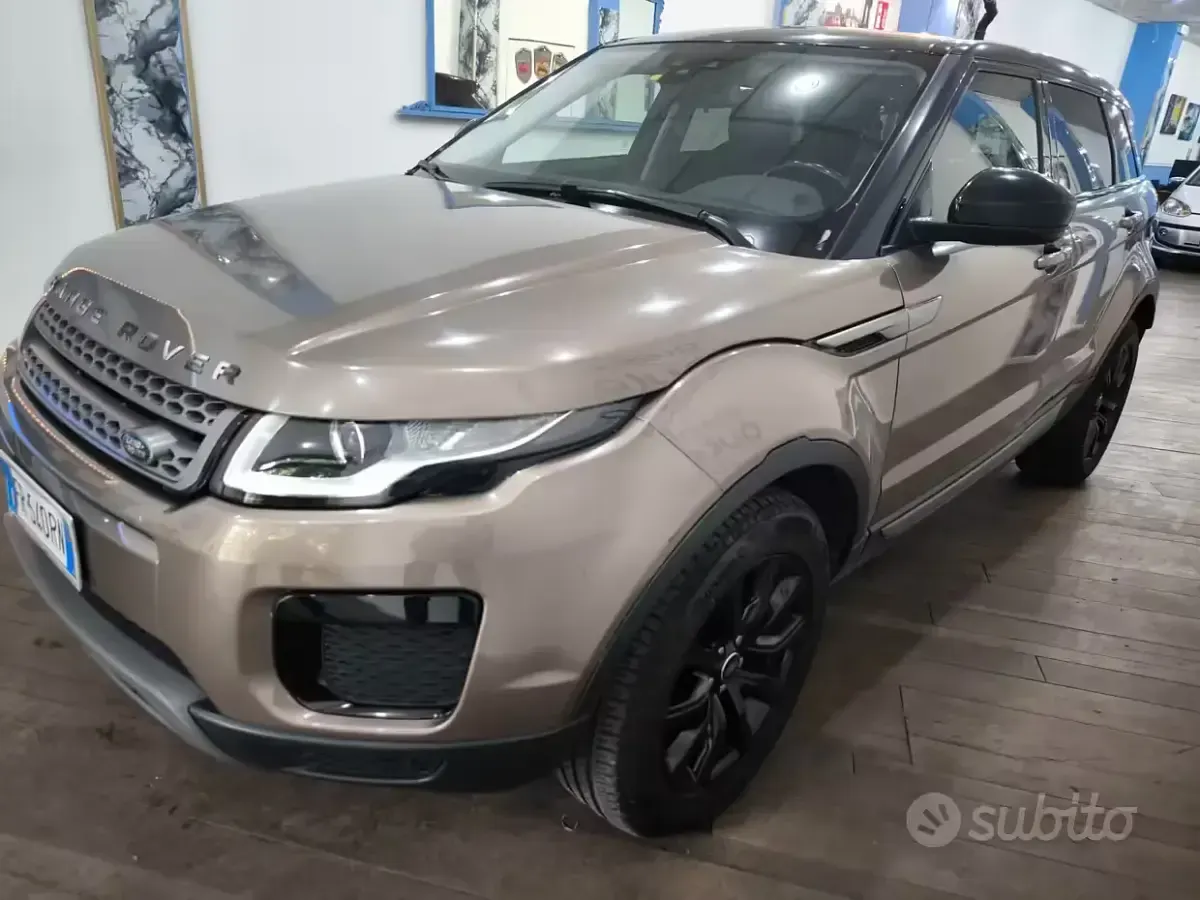 Gebraucht Land Rover Range Rover evoque SE 150 PS (110 kW) 2019 Beige SUV