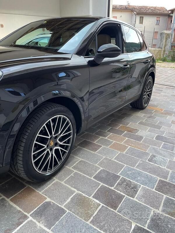 Usata Porsche Cayenne 2018 Nero SUV