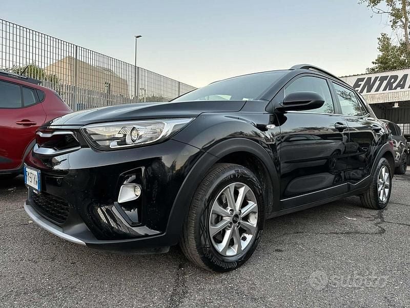 Nero Usata 2018 Kia Stonic Style SUV | 11.500 € (Buon prezzo) - Immagine 1/4