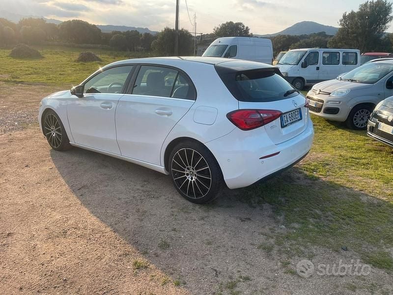 Usata Mercedes A180 2020 Bianco Utilitaria