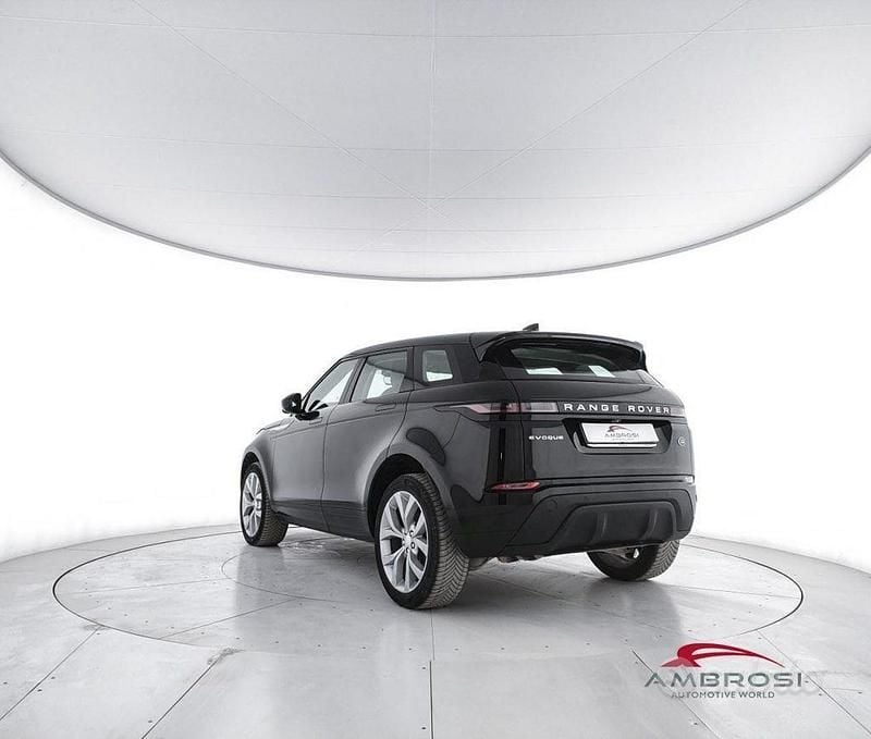 Käytetty Land Rover Range Rover evoque S 180 HP (132 kW) 2019 Musta Katumaasturi