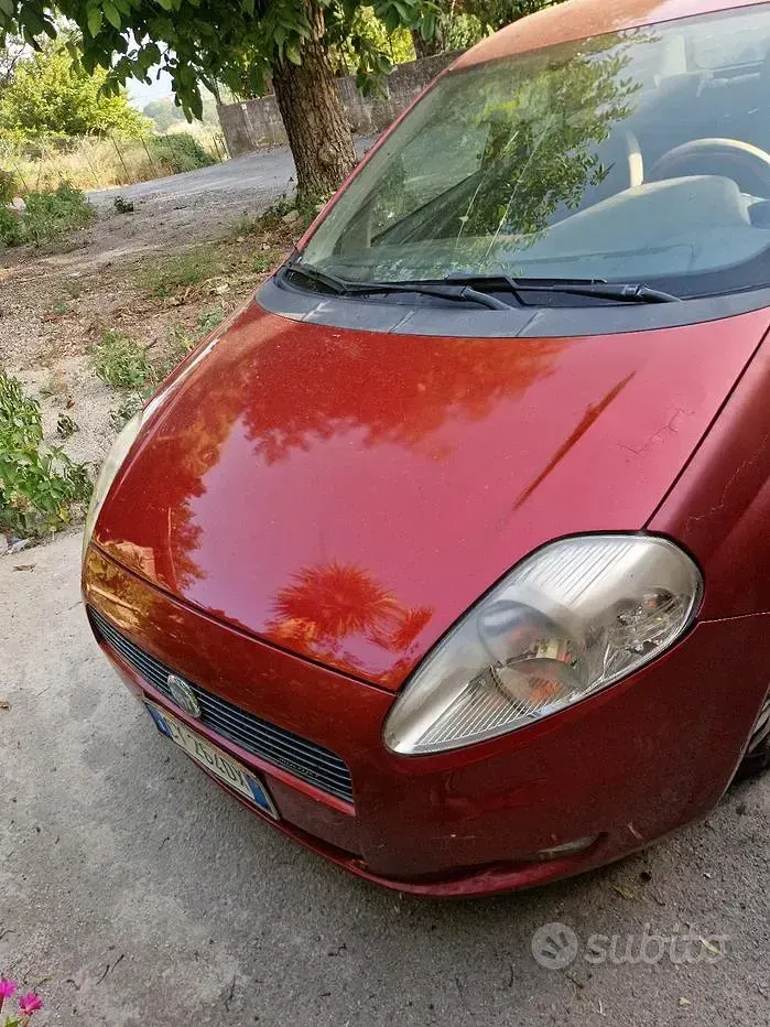 Usata Fiat Grande Punto 90 CV (66 kW) 2006 Utilitaria