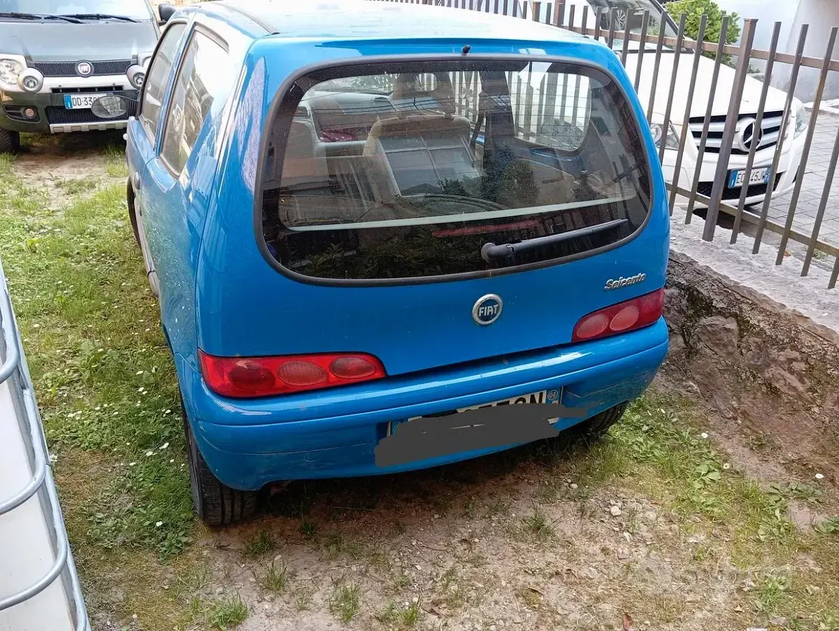 Usata Fiat 600 2004 Blu