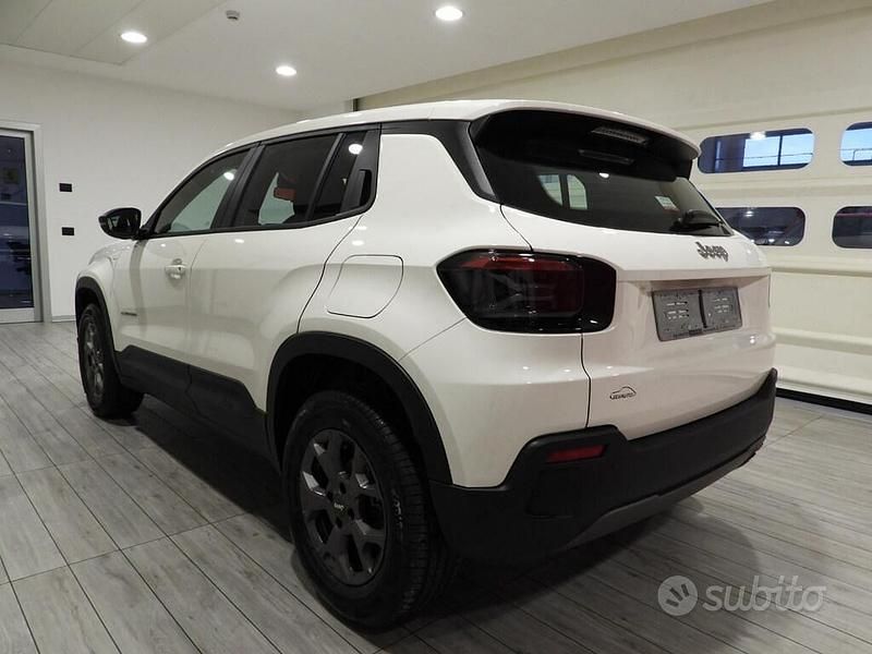 Nuova Jeep Avenger Longitude 100 CV (73 kW) 2025 SUV