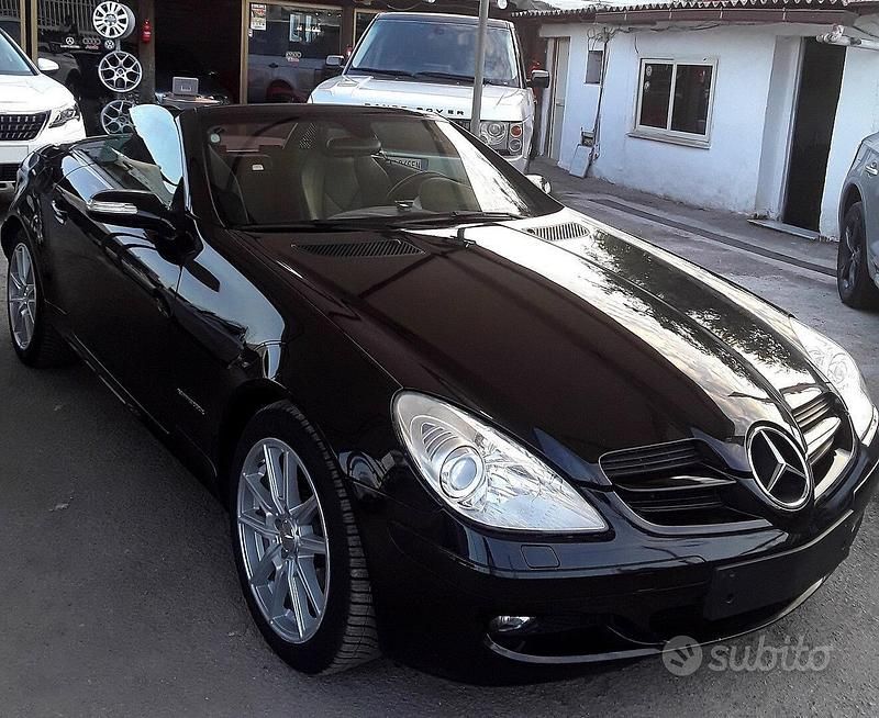 Usata Mercedes SLK200 163 CV (119 kW) 2007 Nero Cabrio