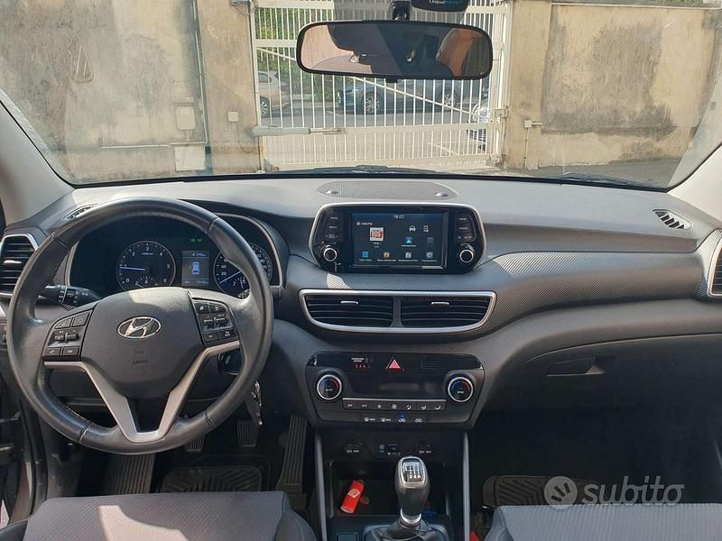 Usata Hyundai Tucson 116 CV (85 kW) 2019 Grigio SUV