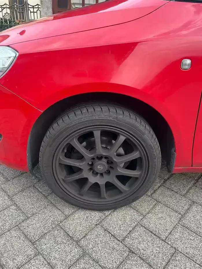 Usata Skoda Fabia 60 CV (44 kW) 2012 Utilitaria