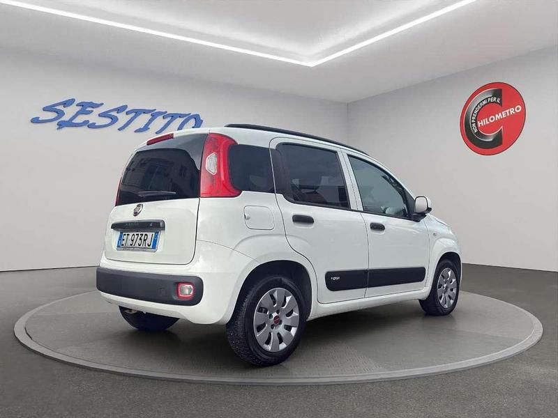 Usado Fiat Panda Classica 75 HP (55 kW) 2013 Branco Sedan