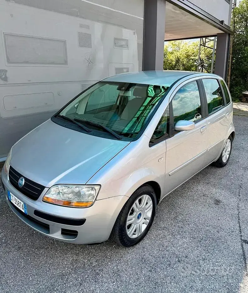 Usata Fiat Idea Active 69 CV (50 kW) 2005 Monovolume