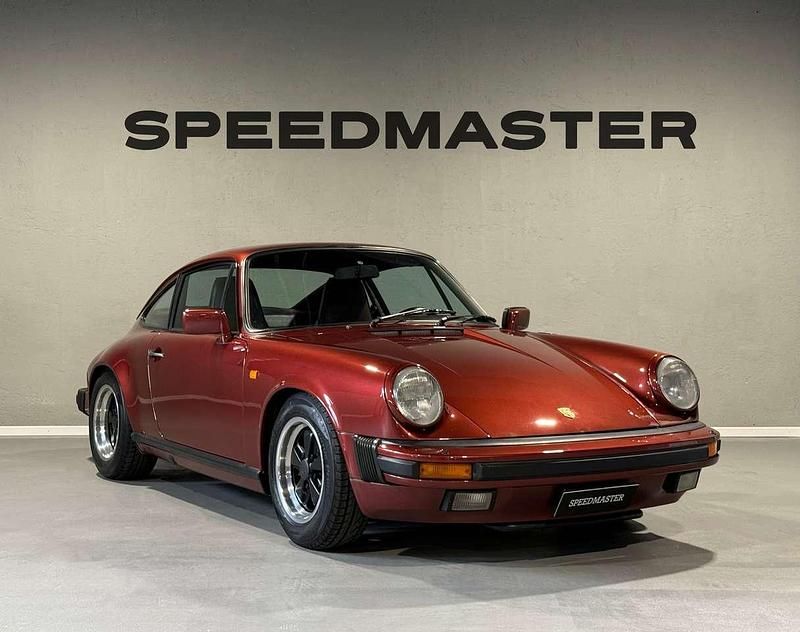 Granat rot met. Usata 1985 Porsche 911 Carrera | 77.500 € - Immagine 1/4