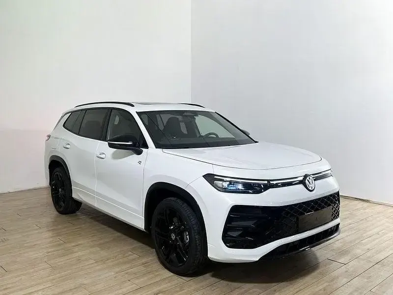Nuova VW Tayron R-line Plus 150 CV (110 kW) 2026 Bianco SUV