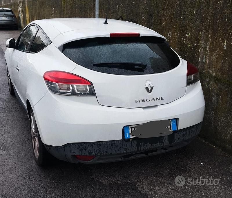 Usata Renault Mégane Coupé 110 CV (80 kW) 2009 Bianco Coupé