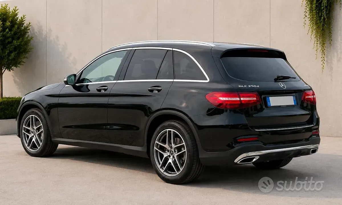 Usata Mercedes GLC250 Premium 204 CV (150 kW) 2018 Nero SUV