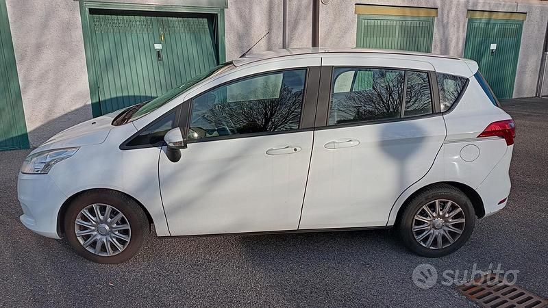 Bianco Usata 2017 Ford B-MAX Monovolume | 6500 € (Ottimo prezzo) - Immagine 1/4