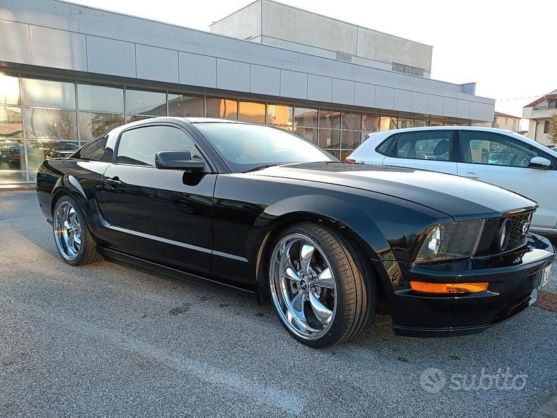 Usata Ford Mustang 2007 Nero Coupé