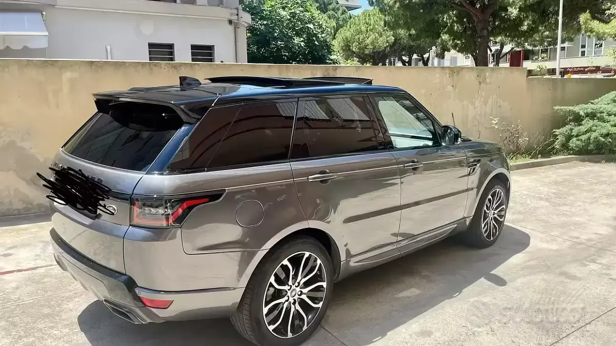 Usata Land Rover Range Rover Sport 249 CV (183 kW) 2019 Grigio SUV