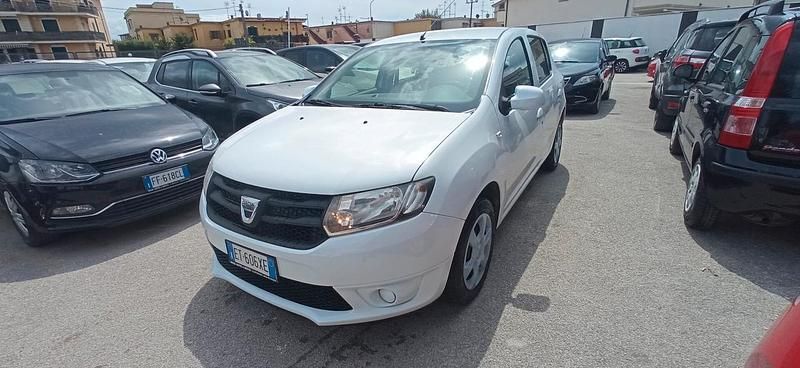 Usata Dacia Sandero 72 CV (52 kW) 2014 Bianco Berlina